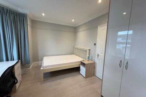 PHOTO-2025-11-05-...