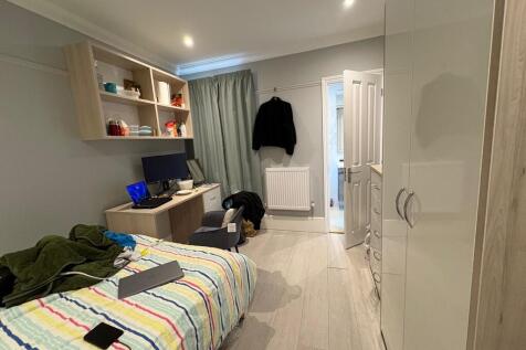 PHOTO-2025-11-05-...