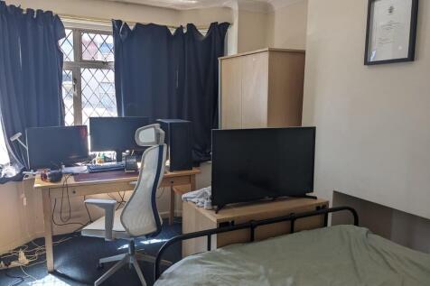 PHOTO-2025-05-16-...