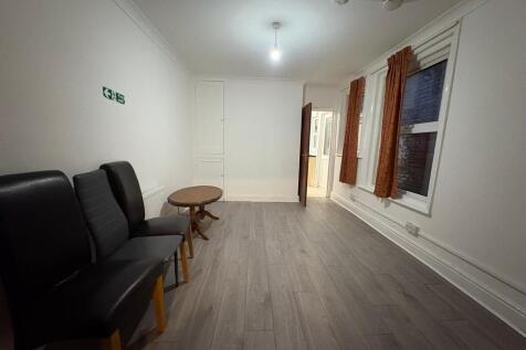 PHOTO-2025-11-27-...