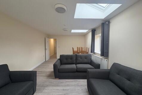 PHOTO-2025-09-16-...