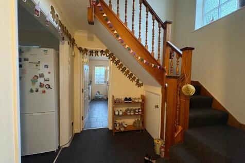 PHOTO-2025-12-01-...