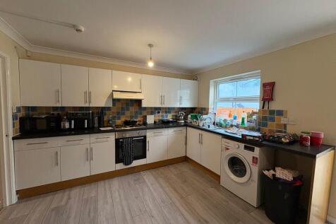 PHOTO-2025-12-01-...