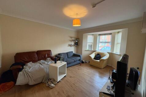 PHOTO-2025-12-01-...