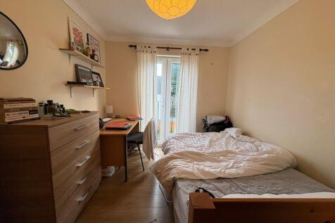 PHOTO-2025-12-01-...