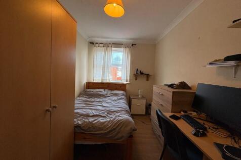 PHOTO-2025-12-01-...