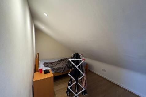 PHOTO-2025-12-01-...