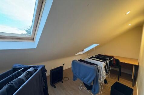 PHOTO-2025-12-01-...