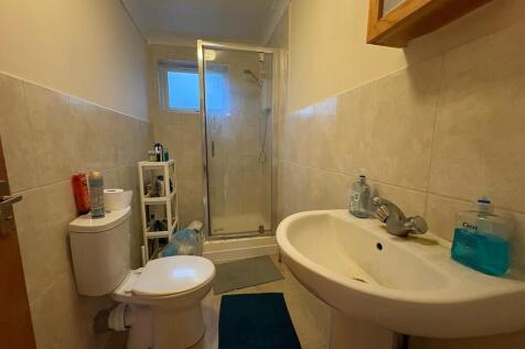 PHOTO-2025-12-08-...