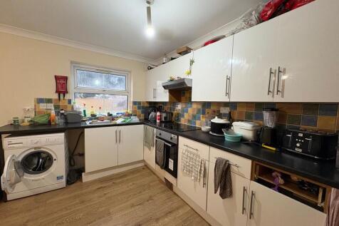 PHOTO-2025-12-08-...