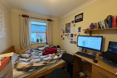 PHOTO-2025-12-08-...