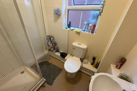 PHOTO-2025-12-08-...