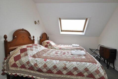 2 Bed Sc Bedroom 1