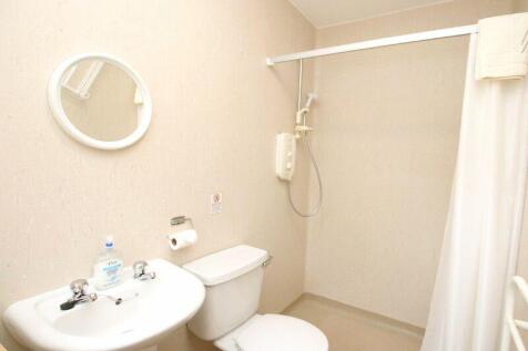 No 2a Shower Room