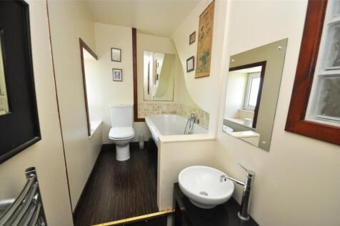 Bedroom 1 Ensuite