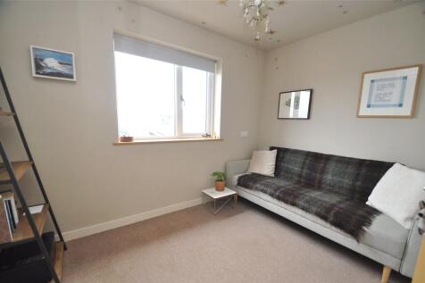 Bedroom 3 (2)
