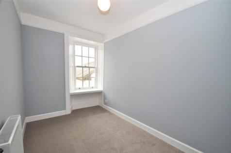 Bedroom 4 (1)