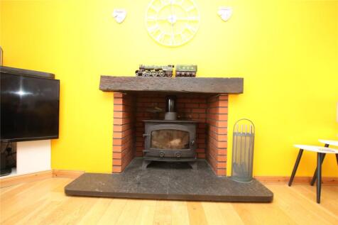 Living Room (3)