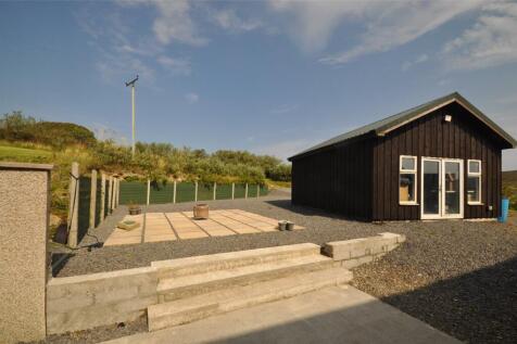 Rear Garden &amp; Shed