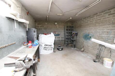Garage 1