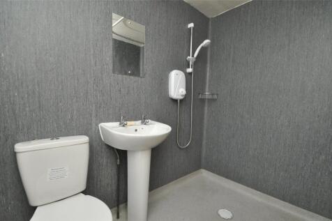 Shower Room (1)