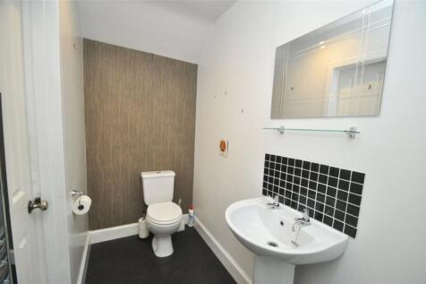 Bedroom 2 Ensuite