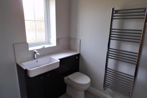 bathroom ..jpg