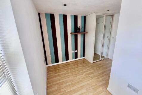 Bedroom 2.jpg