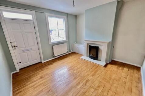 Living Room.jpg
