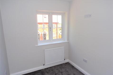 bedroom 3.jpg