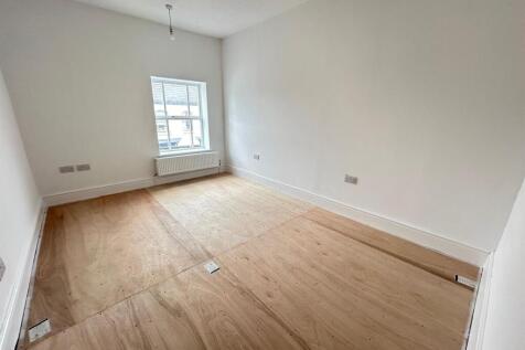 Bedroom or living room.jpg