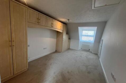 Third bedroom.jpg