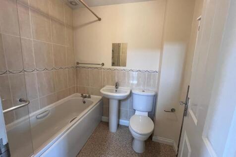 Bathroom.jpg