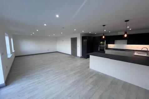 Kitchen 5.jpg