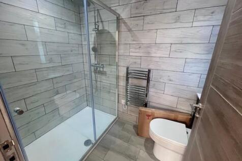 Shower Room.jpg