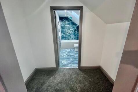 Dressing Bathroom.jpg