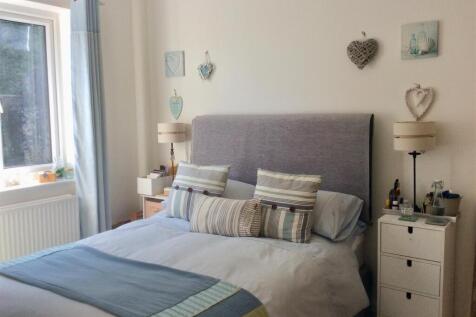 Bedroom2.jpg