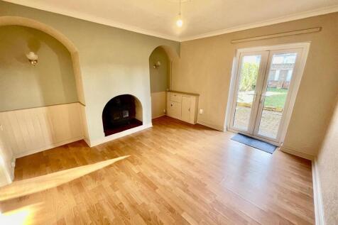 Living Room.jpg