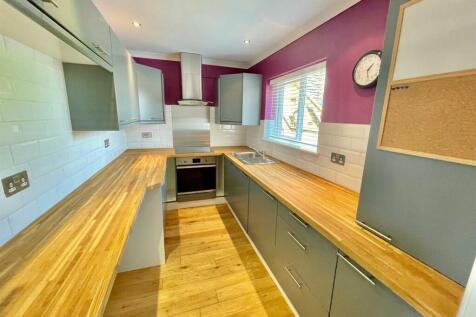 39 Brookside Kitchen.jpg