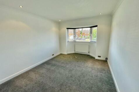 39 Brookside Bedroom.jpg