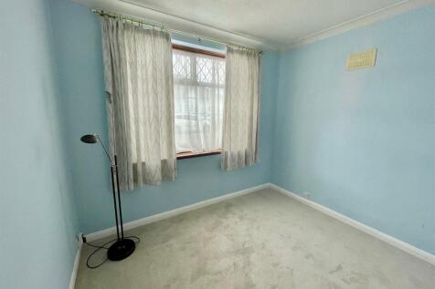 Bedroom 3.jpg