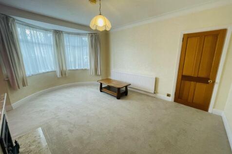 Front room 1.jpg
