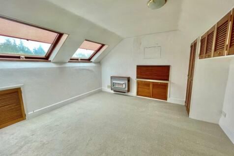 Loft room.jpg