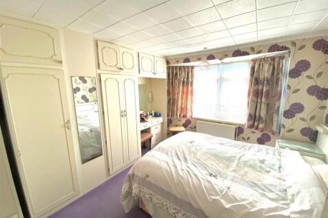 Bedroom.jpg