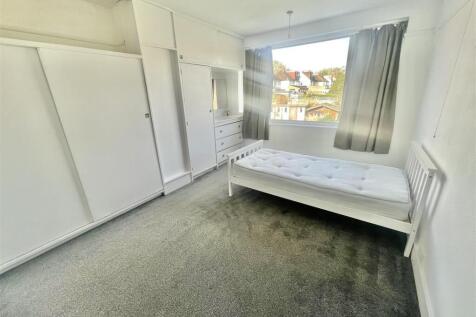 bedroom two.jpg