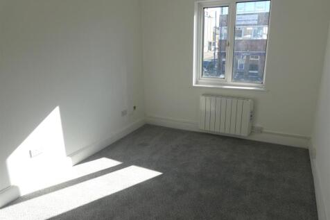 ROOM.JPG