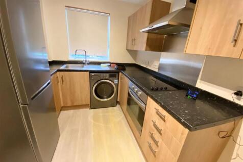 kitchen 2.jpg