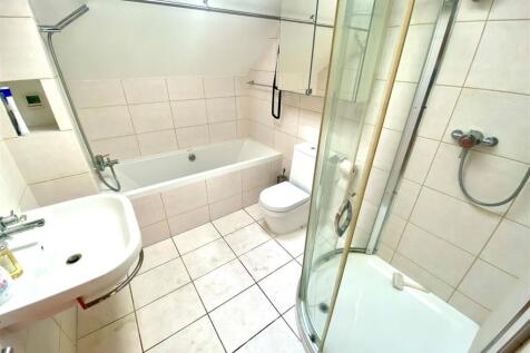 Bath.Shower 111.jpg
