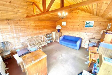 Chalet.jpg