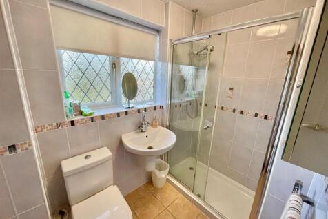1 Booths Shower Room.jpg